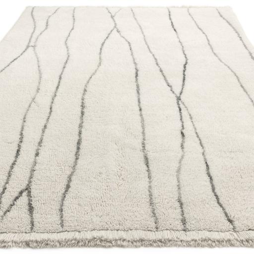 azera_lineal_rug_1.jpg