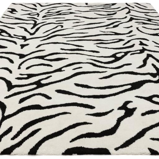 wilder_tiger_mono_1.jpg