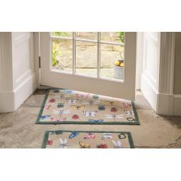 Bugs and Butterflies Beige L1 - Kopya.jpg