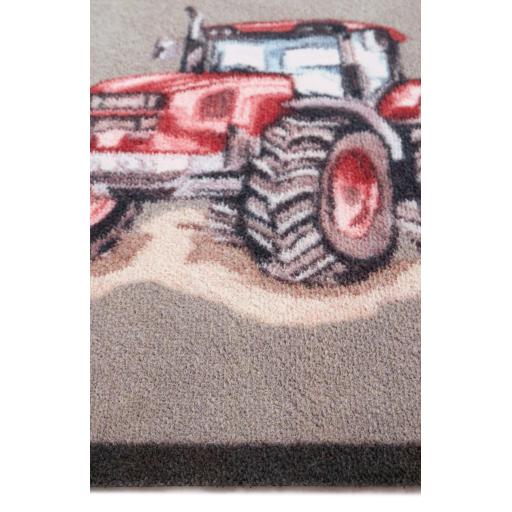 Red Farmyard Tractor Mat 65x85 D_01.jpg