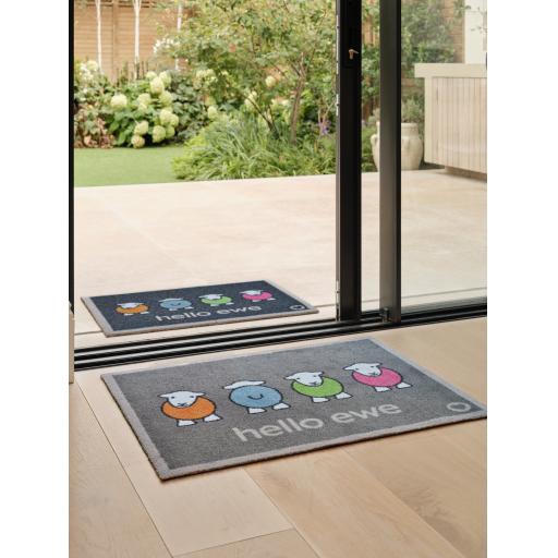 Hello Ewe Outdoor L_02.jpg