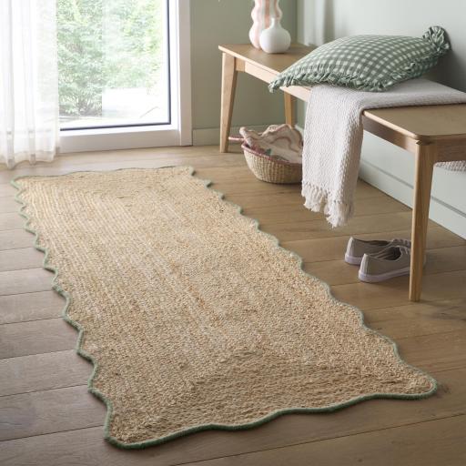 Jute-Scalloped-Edge-Green-Runner-Lifestyle_01.jpg