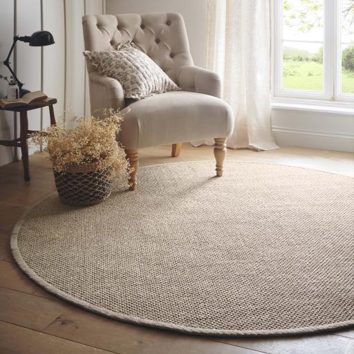 Sisal-Light-Beige-With-Sand-Border-Circle-Lifestyle_01_2048x.jpg