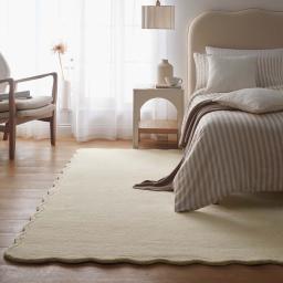 Scalloped-Elsie-Cream-Rug-Lifestyle_01.jpg