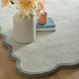 Scalloped-Elsie-Seagrass-Rug-Detail_01_2048x.jpg