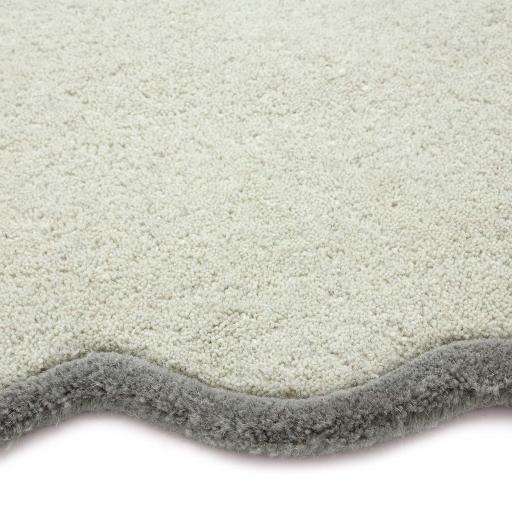 Scalloped-Elsie-Seagrass-Rug-Runner-Detail_01_2048x.jpg