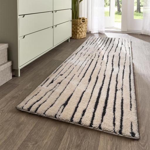 Woodweave-Ivory-Charcoal-Runner-Lifestyle_01.jpg