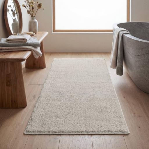 super_snug_washable_ivory_runner_ls_sq_2048x.jpg