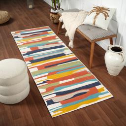 cit2339-2776_runnerroomscene.jpg