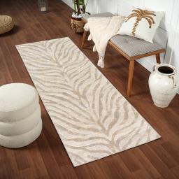 cit2301-2776_runnerroomscene.jpg