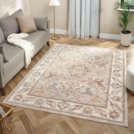 ALIA-KEYON-BEIGE-ROOM.jpg
