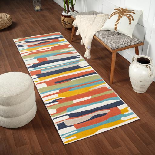 cit2339-2776_runnerroomscene.jpg