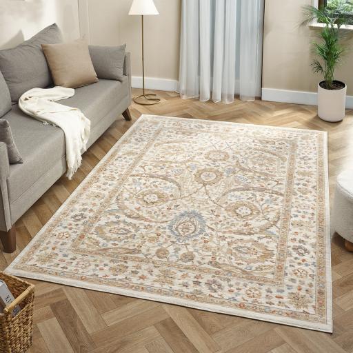 ALIA-VIANA-CREAM-ROOM.jpg