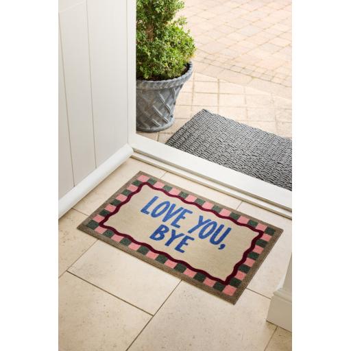 Love You Bye Mat 50x75 L_01.jpg
