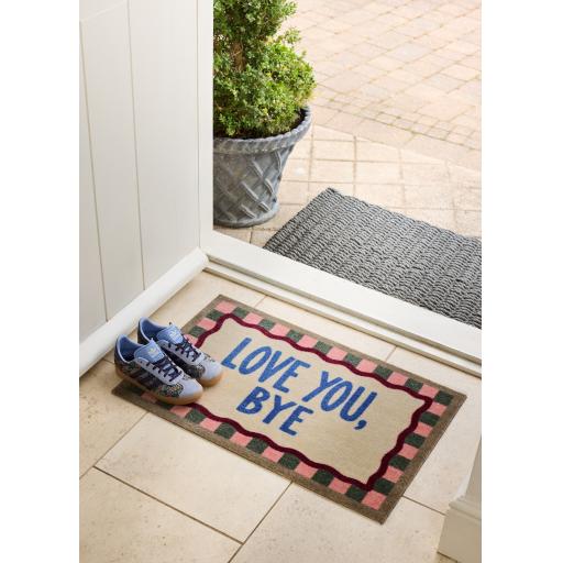 Love You Bye Mat 50x75 L_02.jpg