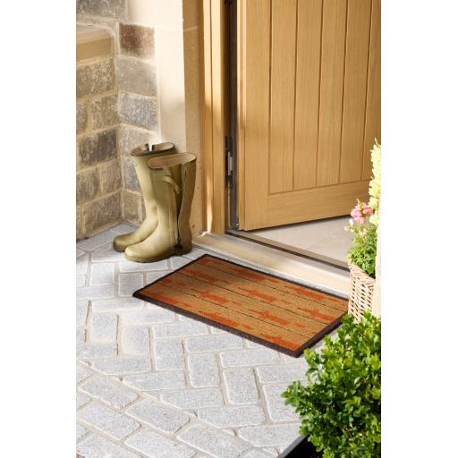 Mr Fox Border Mat L_01.jpg