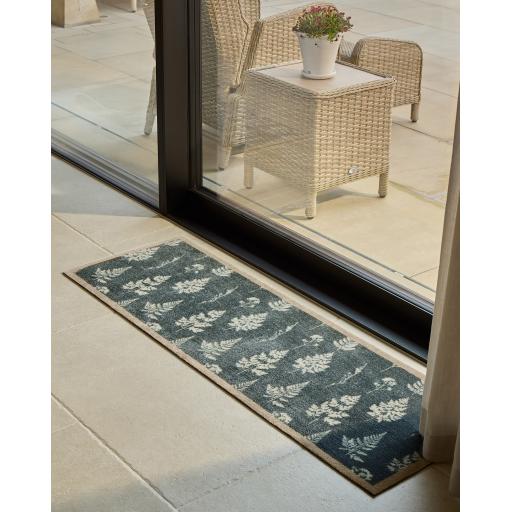 Tynesfield Runner L_01.jpg