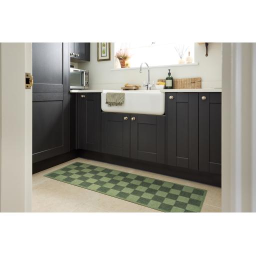 Checkerboard Green Runner 50x75 L_01.jpg