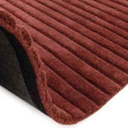 linie_burgundy_3.jpg